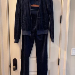 Navy blue Juicy Couture velour tracksuit. Size medium